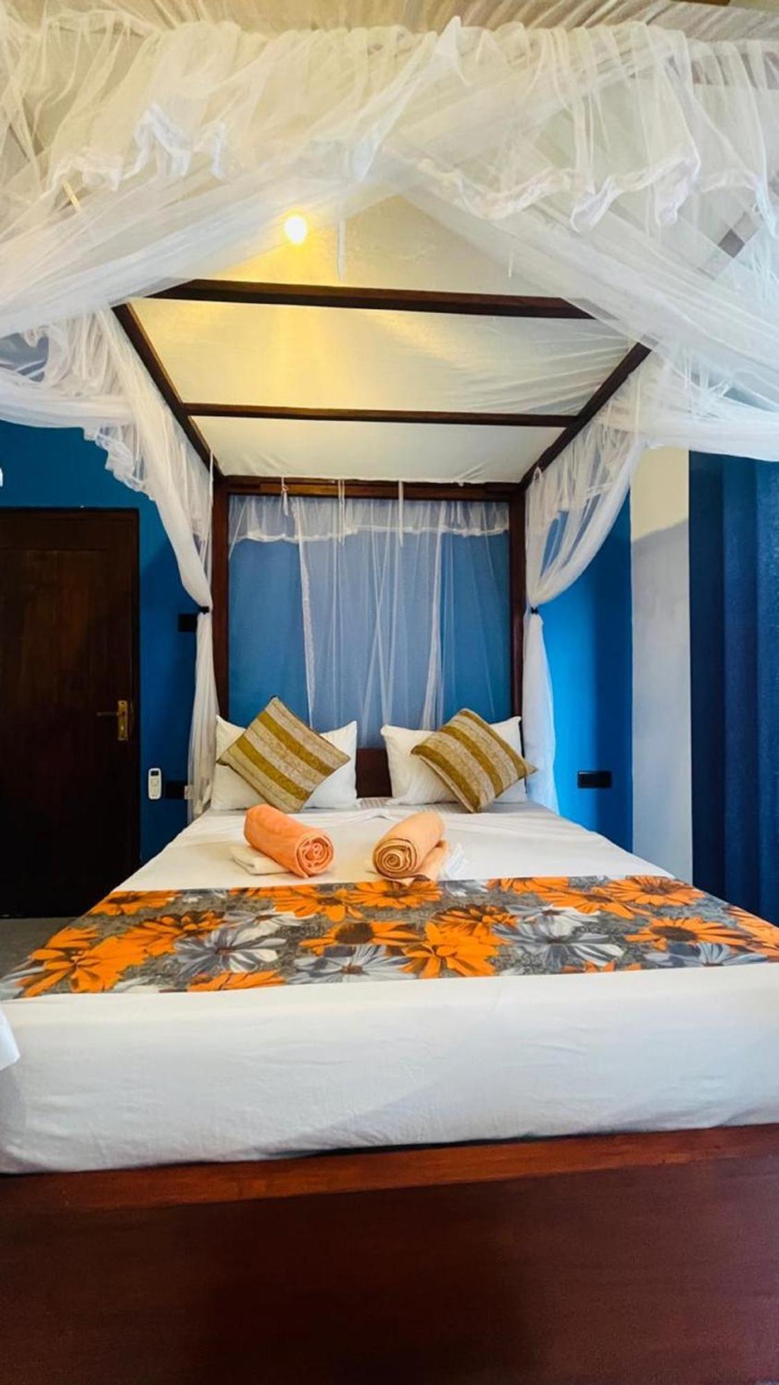 Dew Ashi Homestay Σιγκιρίγια Εξωτερικό φωτογραφία